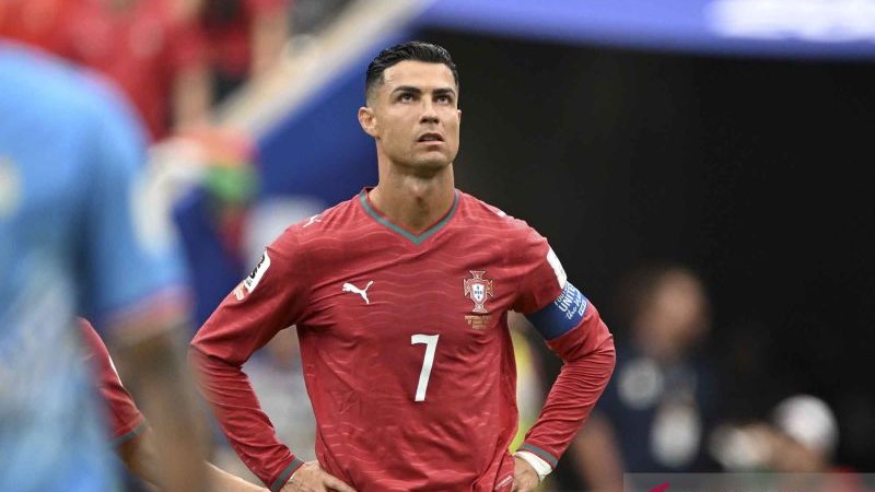 Pesepak bola Portugal Cristiano Ronaldo bereaksi saat menghadapi tim Republik Demokratik Kongo dalam laga Grup K Piala Dunia 2026 di Stadion Houston di Houston, Amerika Serikat, Kamis (18/62026). Pertandingan berakhir imbang dengan skor 1-1. ANTARA FOTO/Xinhua/Xiao Yijiu/nym.