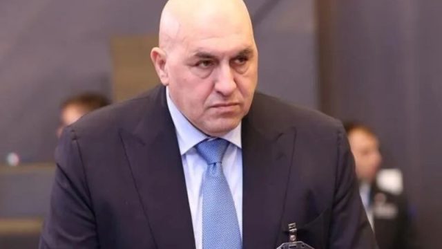 Menteri-Pertahanan-Italia-Guido-Crosetto
