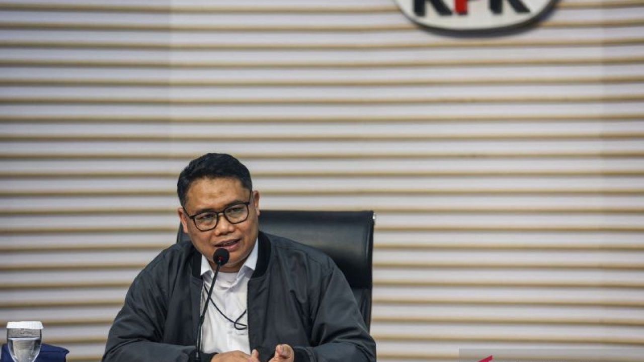 kpk-ungkap-ott-bupati-sukoharjo-2820104