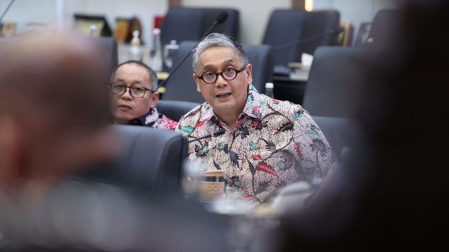 Anggota_Badan_Legislasi_DPR_RI__Putra_Nababan_dalam_Rapat_Panja_Harmonisasi_RUU_Penyiaran_di_Gedung_20260821135430