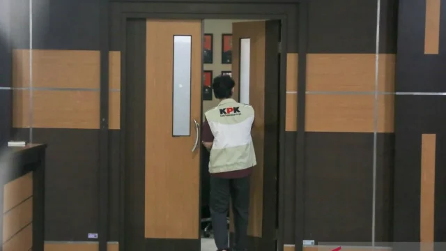 kpk-geledah-kantor-bea-dan-cukai-kudus-2894979.jpg